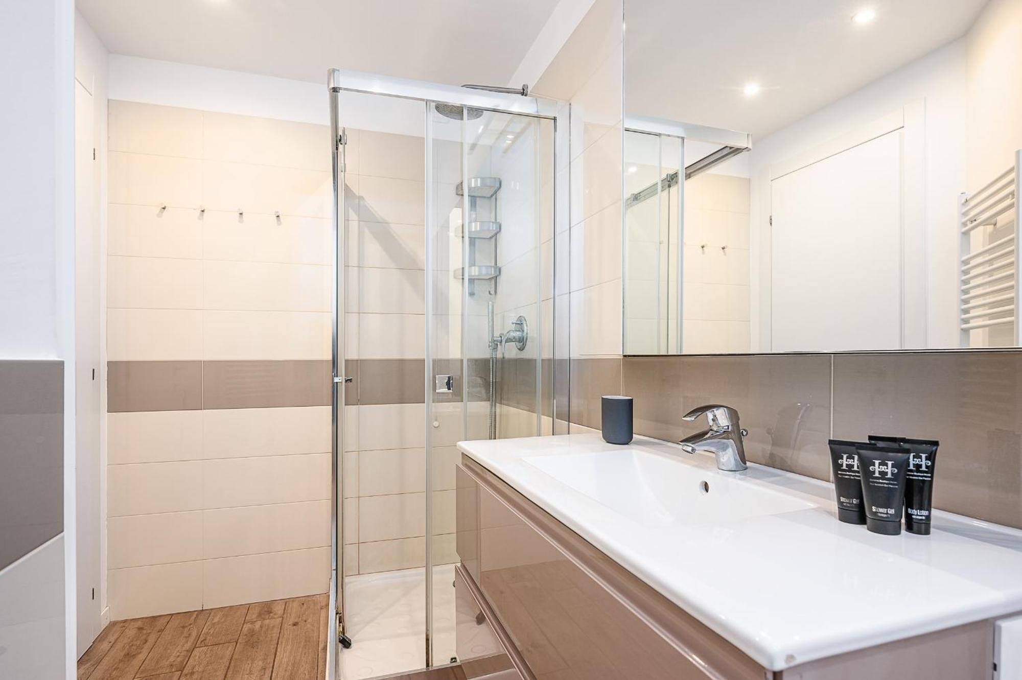 Classbnb-Elegant Apartment Near The City Center Milan Luaran gambar